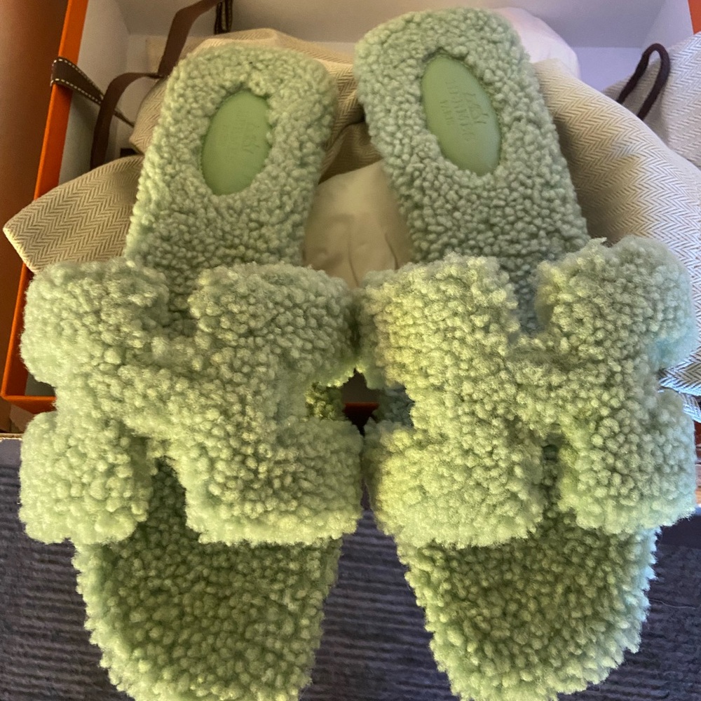 Hermes Shearling Green Orans 40